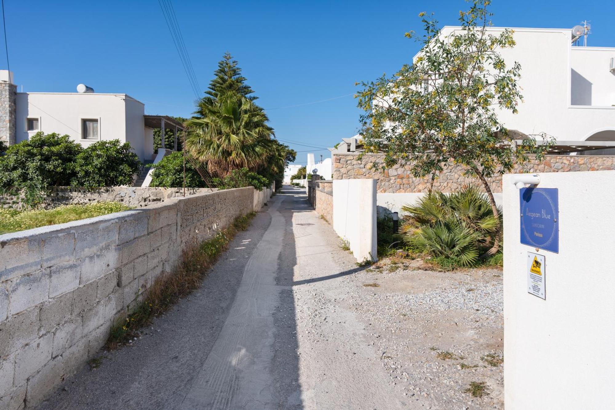 Aegean Blue Santorini Perissa Apartment Exterior photo